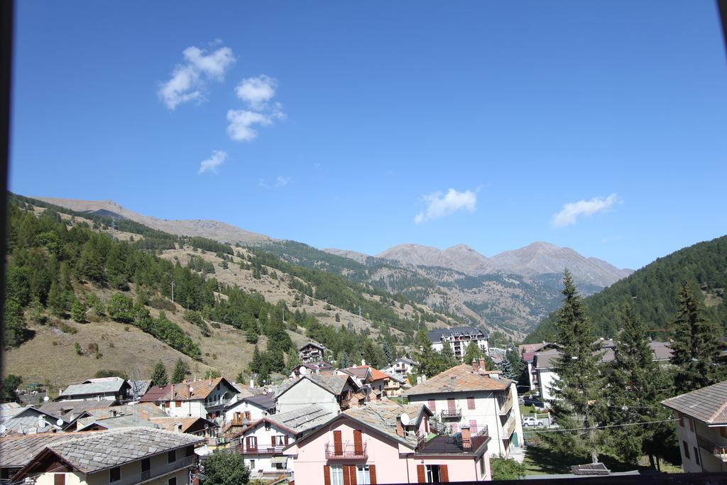 Residence Albergian Pragelato Exterior foto