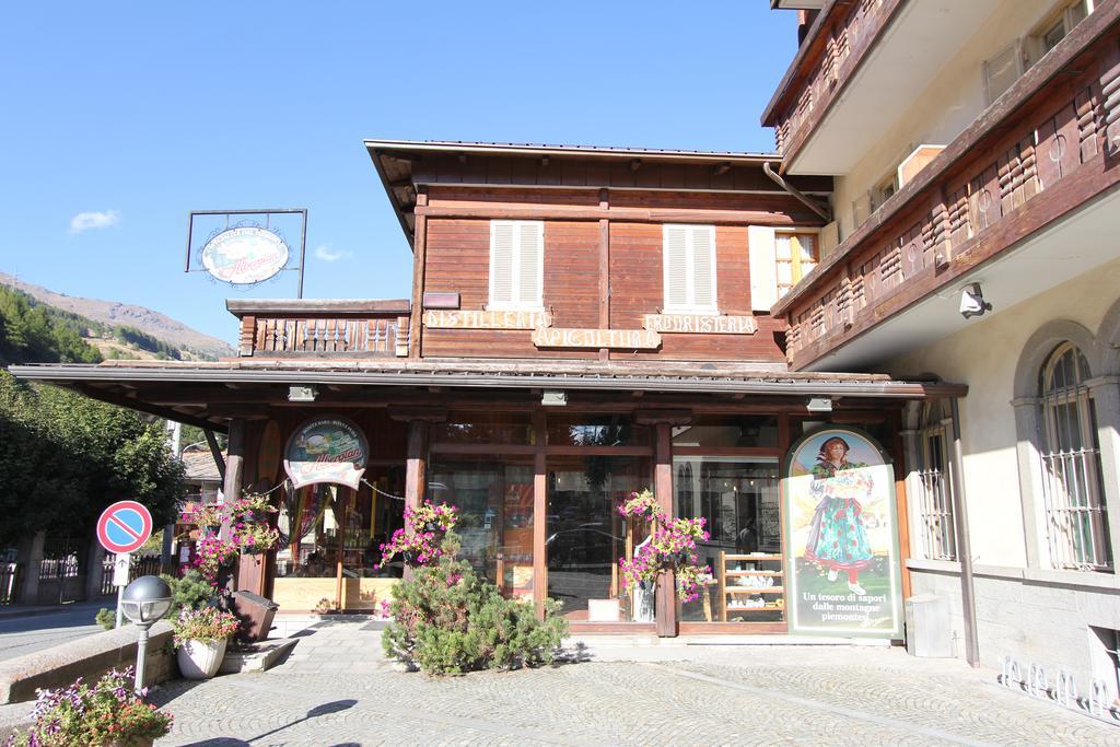 Residence Albergian Pragelato Exterior foto